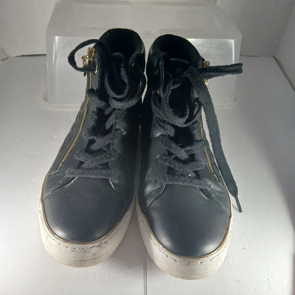 G by GUESS‎ Ggatsin High Top Sneakers 10 Black Quilted Gold Zipper Streetwear